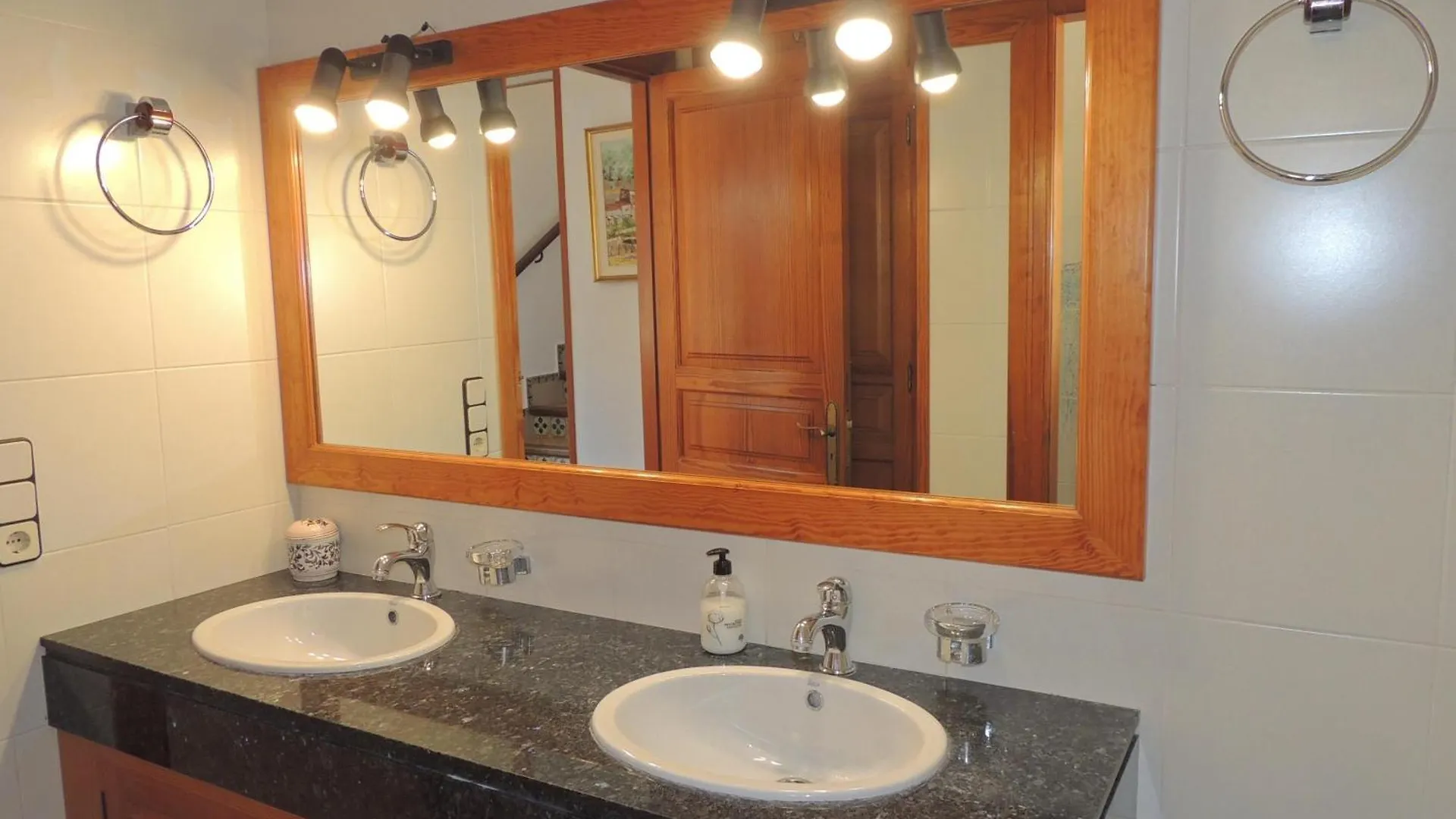 Villa En Andratx Con Piscina Privada 度假居